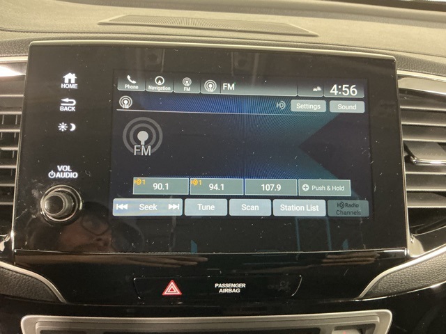 used 2022 Honda Pilot car, priced at $29,055