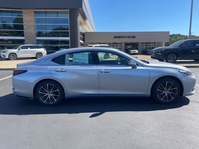 new 2025 Lexus ES car, priced at $49,424