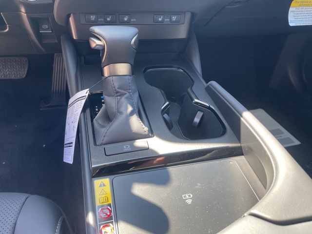 new 2025 Lexus ES car, priced at $49,424