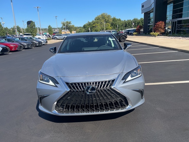 new 2025 Lexus ES car, priced at $49,424