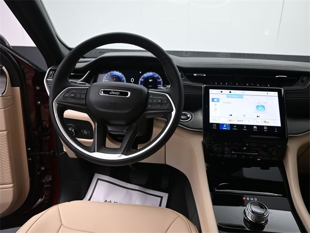 new 2025 Jeep Grand Cherokee L car, priced at $43,999