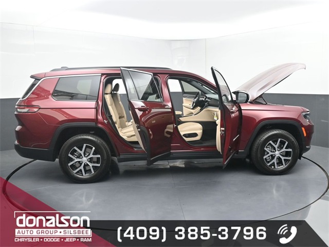 new 2025 Jeep Grand Cherokee L car, priced at $43,999