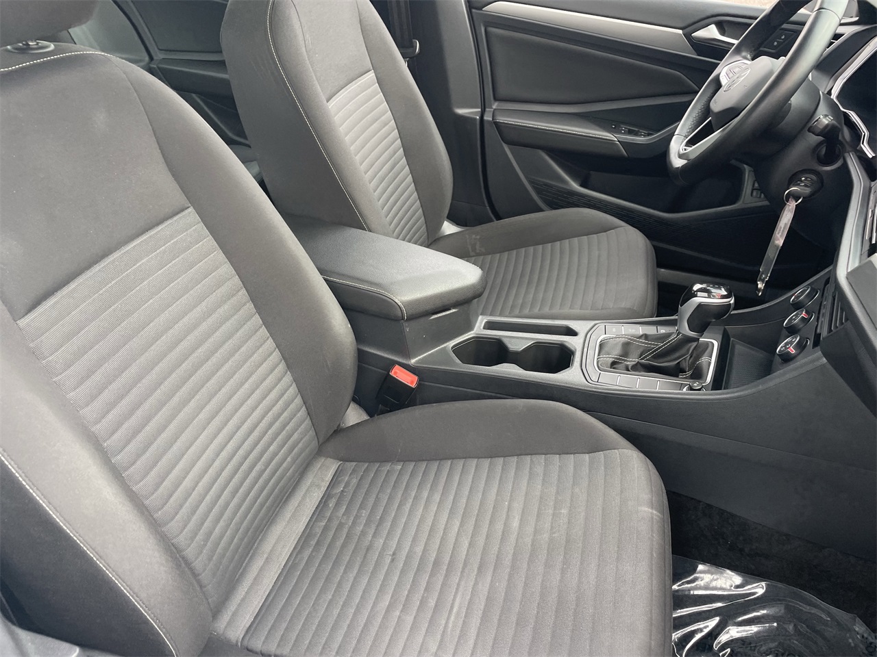 used 2024 Volkswagen Jetta car, priced at $15,995