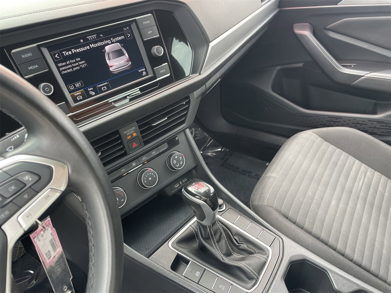 used 2024 Volkswagen Jetta car, priced at $15,995