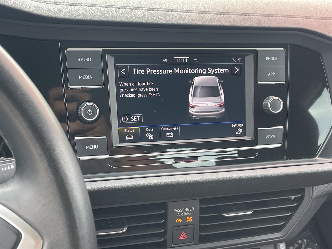 used 2024 Volkswagen Jetta car, priced at $15,995