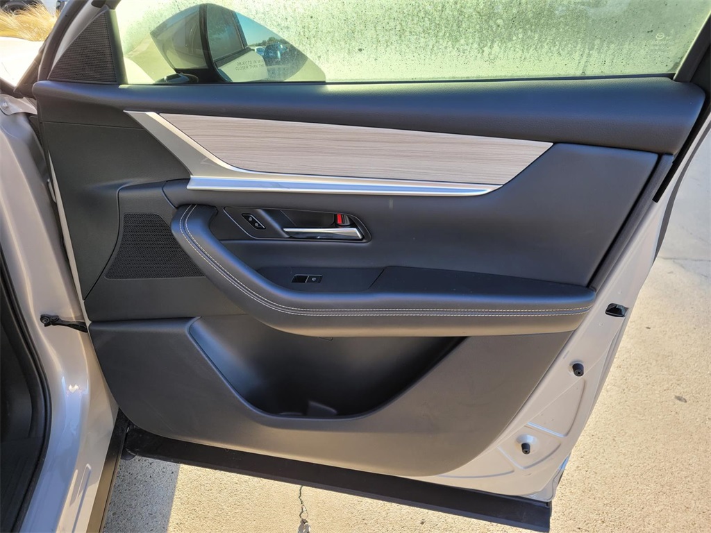 used 2025 Mazda CX-90 car, priced at $35,990