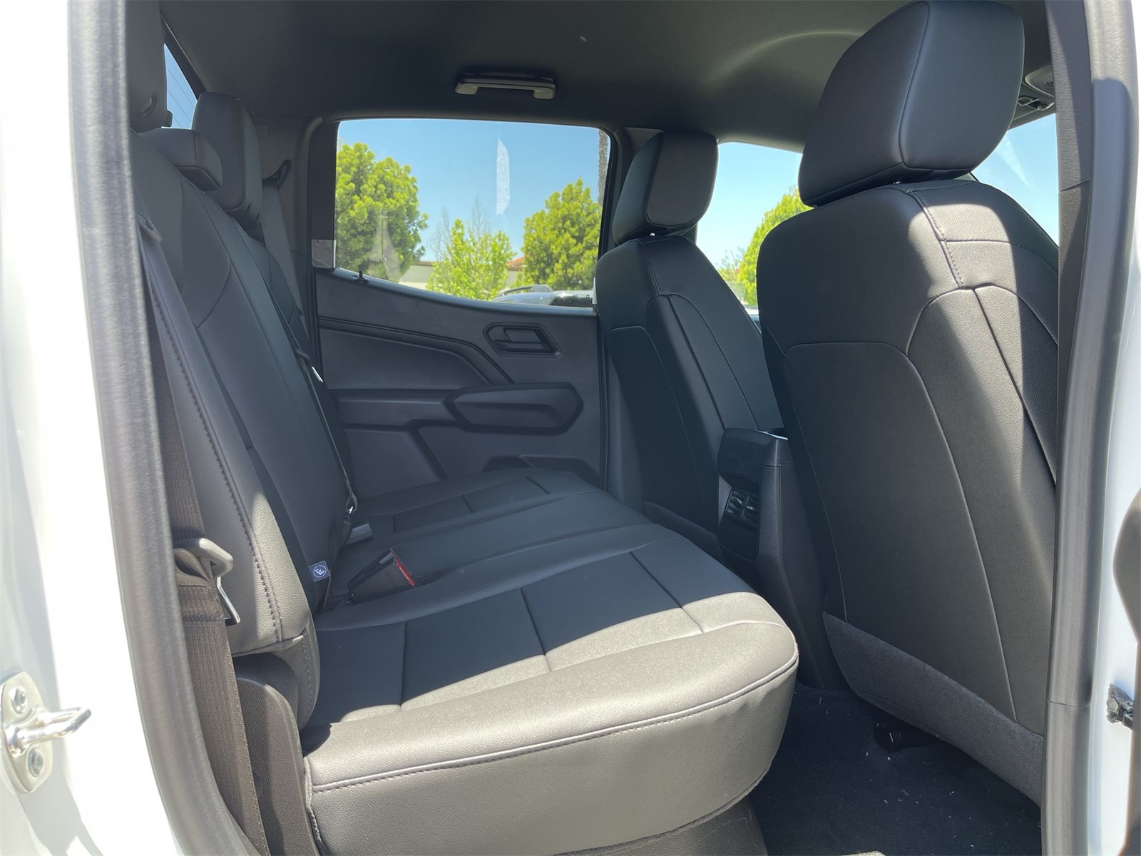 new 2025 Chevrolet Colorado car, priced at $35,610