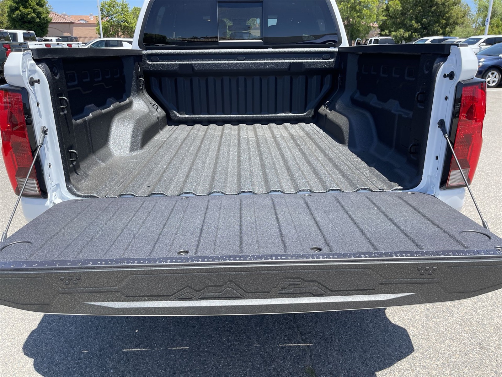 new 2025 Chevrolet Colorado car, priced at $35,610