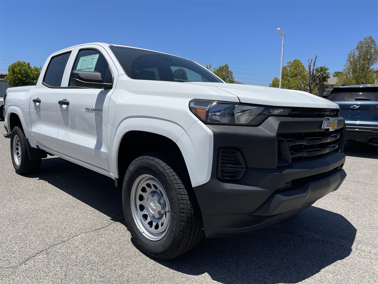 new 2025 Chevrolet Colorado car, priced at $35,610