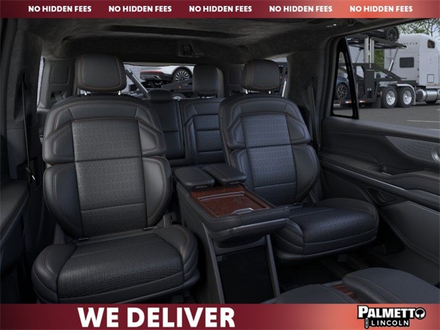 new 2025 Lincoln Navigator car, priced at $121,435