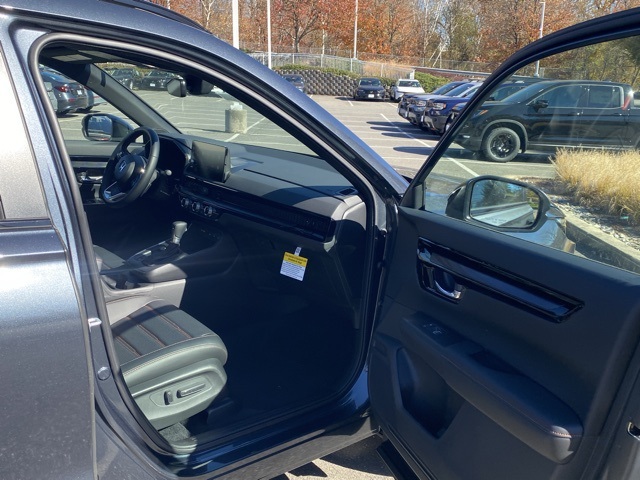 new 2026 Honda CR-V Hybrid car, priced at $41,515