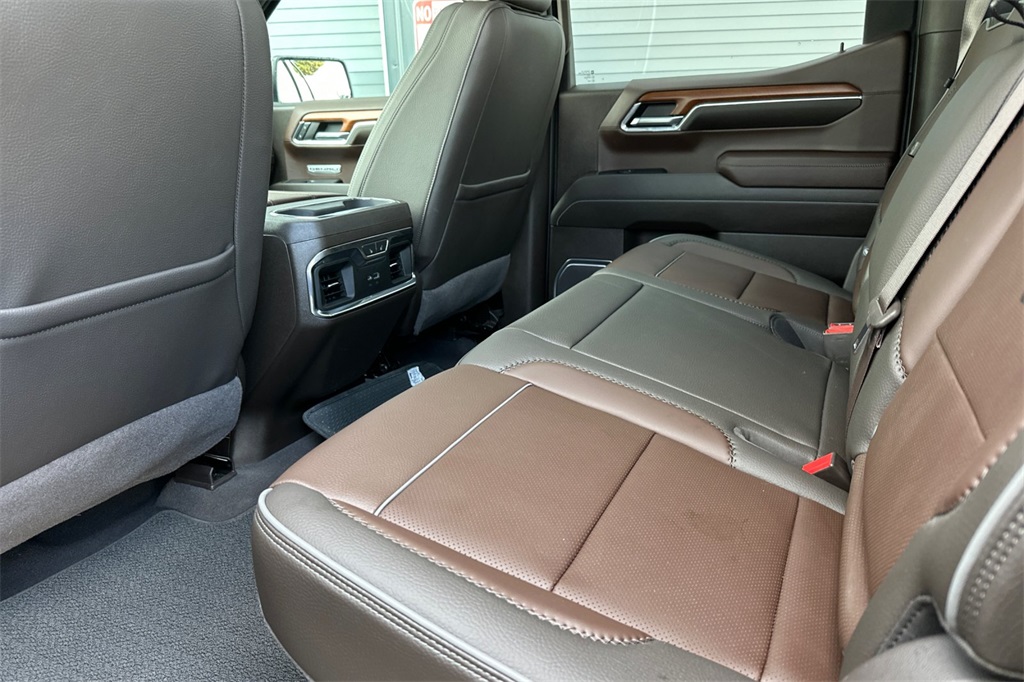 used 2023 GMC Sierra 1500 car, priced at $59,978