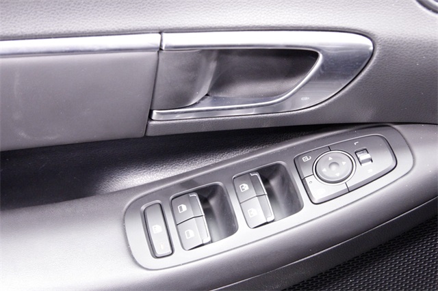 used 2022 Hyundai Sonata car, priced at $21,258