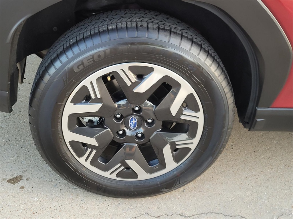 used 2025 Subaru Forester car, priced at $25,977