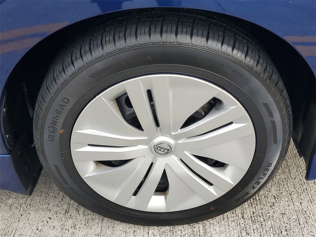 used 2024 Nissan Leaf car, priced at $14,995