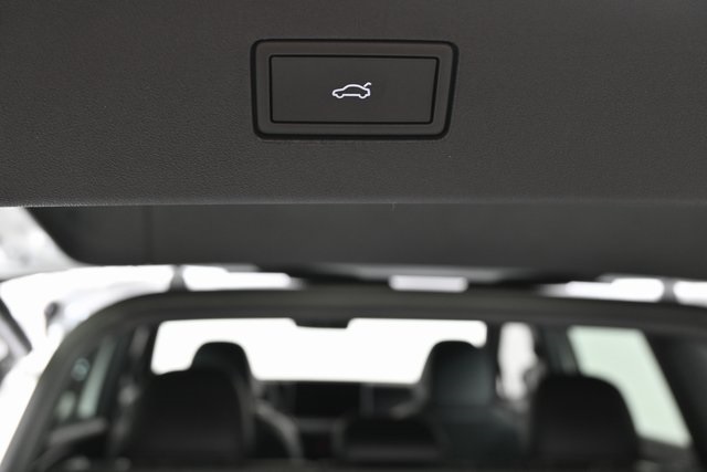 new 2026 Volkswagen Tiguan car, priced at $41,346