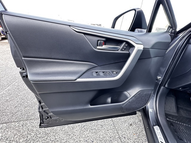 new 2025 Toyota RAV4 Hybrid car