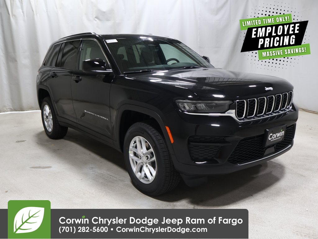 new 2025 Jeep Grand Cherokee car, priced at $40,772