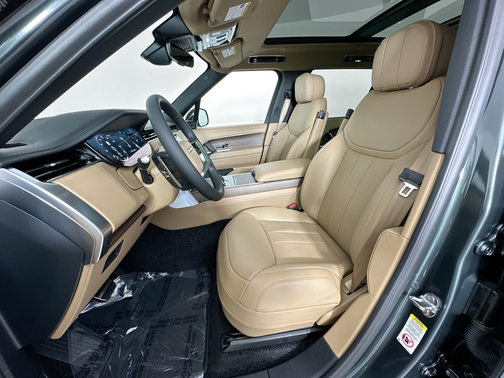 new 2025 Land Rover Range Rover car, priced at $132,780