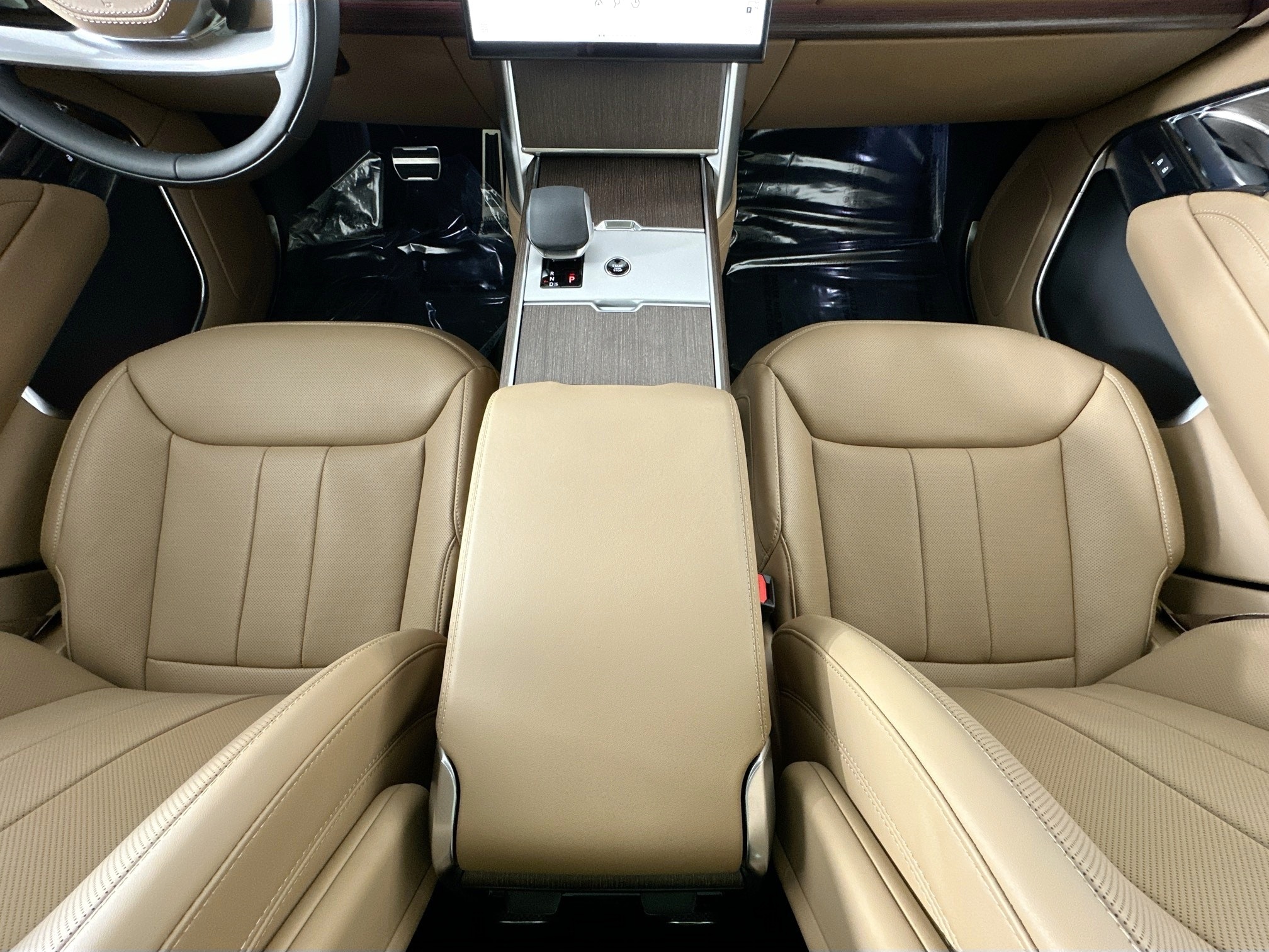 new 2025 Land Rover Range Rover car, priced at $132,780