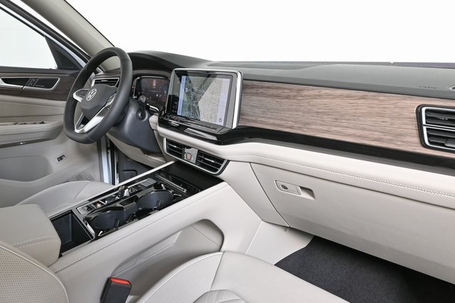 new 2026 Volkswagen Atlas car, priced at $59,099
