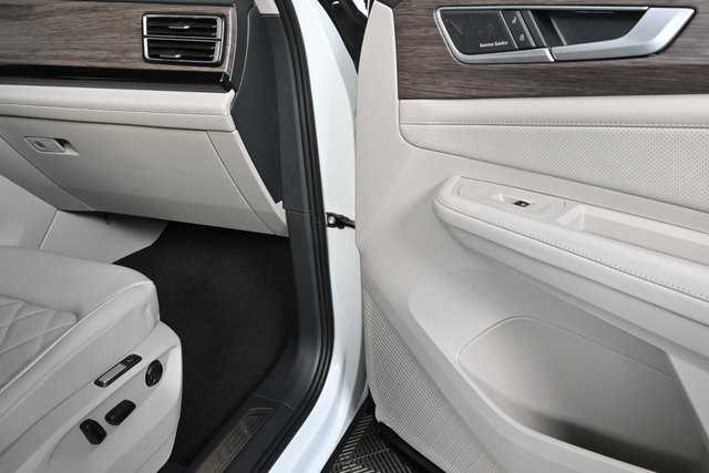new 2026 Volkswagen Atlas car, priced at $59,099