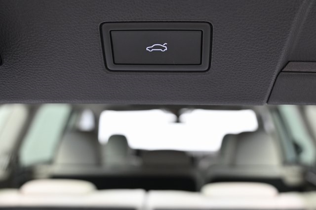 new 2026 Volkswagen Atlas car, priced at $59,099