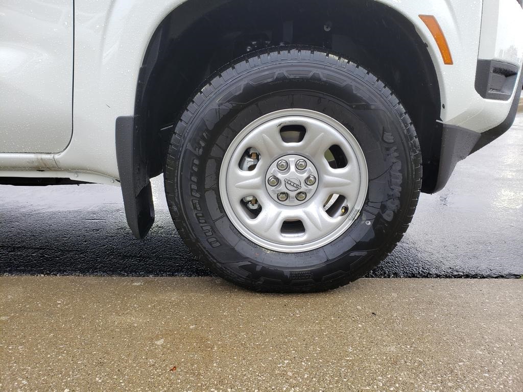 new 2026 Nissan Frontier car, priced at $35,686