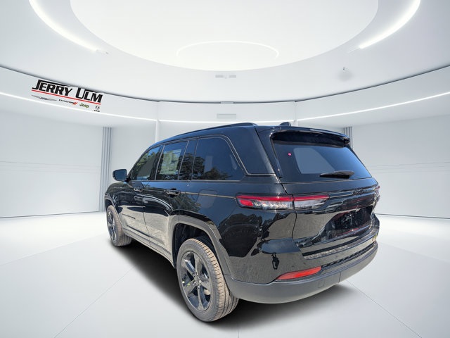 new 2025 Jeep Grand Cherokee car, priced at $40,220