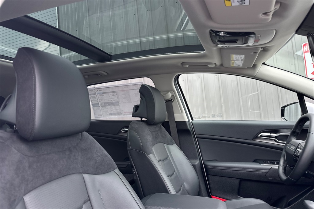 new 2026 Kia Sportage car, priced at $38,910