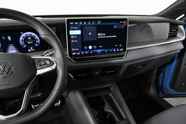 new 2025 Volkswagen Tiguan car, priced at $40,256