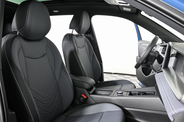 new 2025 Volkswagen Tiguan car, priced at $40,256