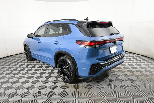 new 2025 Volkswagen Tiguan car, priced at $40,256