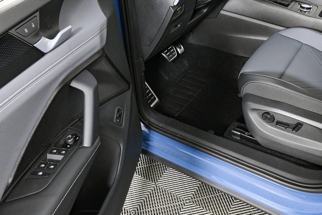 new 2025 Volkswagen Tiguan car, priced at $40,256