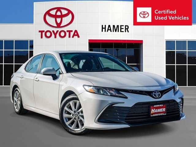 used 2024 Toyota Camry car, priced at $25,492