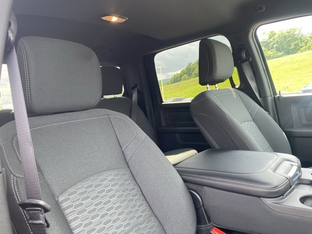 new 2025 Ram 3500 car, priced at $61,666