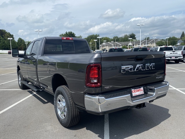 new 2025 Ram 3500 car, priced at $61,666