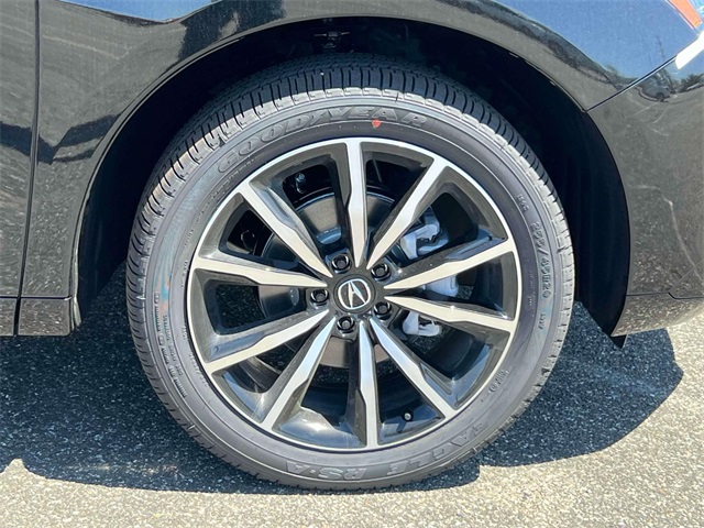 new 2025 Acura RDX car, priced at $56,400