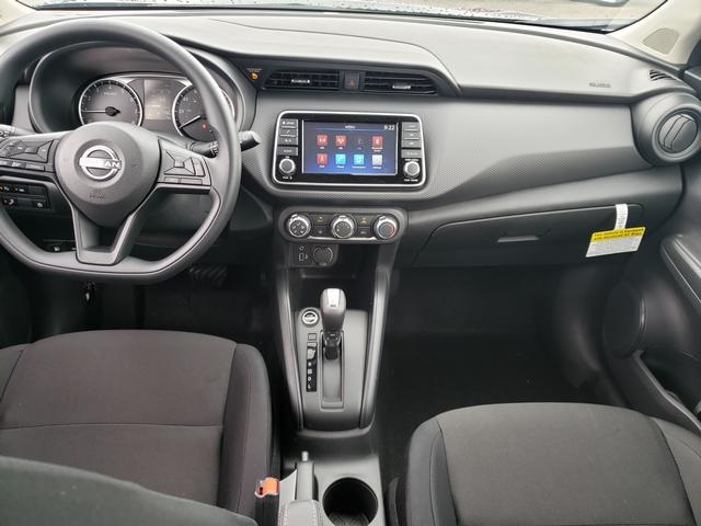 new 2025 Nissan Kicks Play car, priced at $23,149