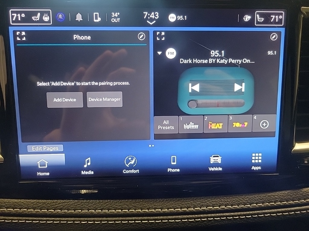 new 2025 Chrysler Pacifica Hybrid car, priced at $45,888