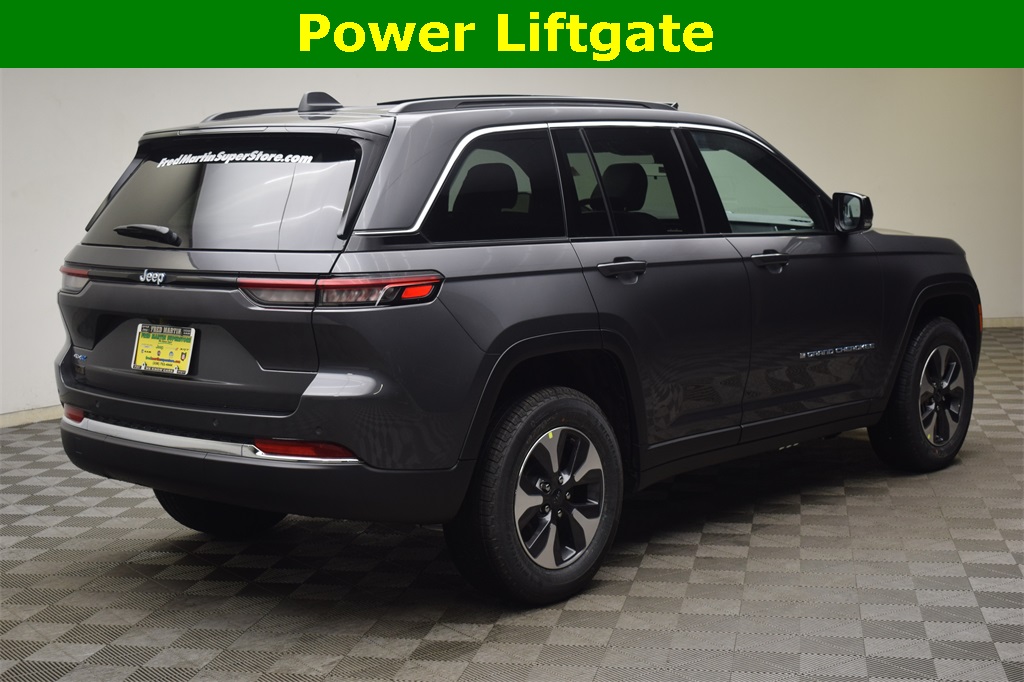 new 2025 Jeep Grand Cherokee car, priced at $55,433